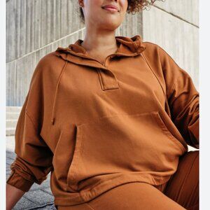 Knix Good To Go Oversized Half Zipper Hoodie in Caramel Brown Size XL